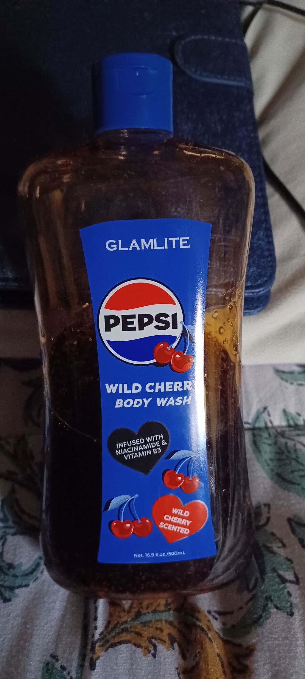Glamlite Self-Care Pepsi Body Wash Bagnoschiuma Niacinamide
