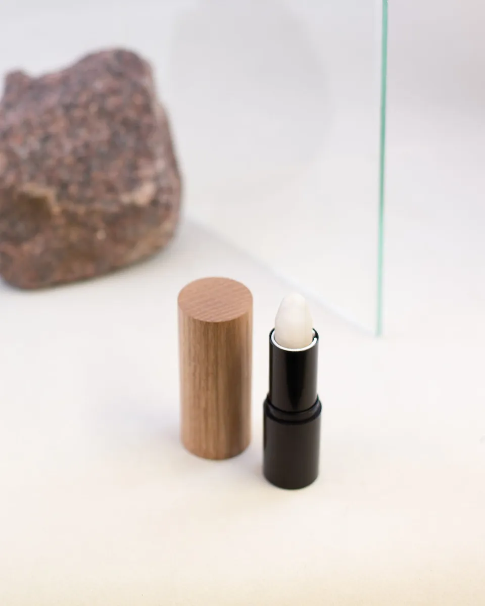 HAVU Blushes Sade illuminante argento freddo stick