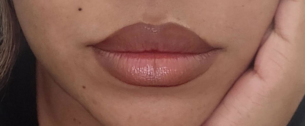 Glamlite Hot Cocoa Lip Kit matita + gloss vitamina E