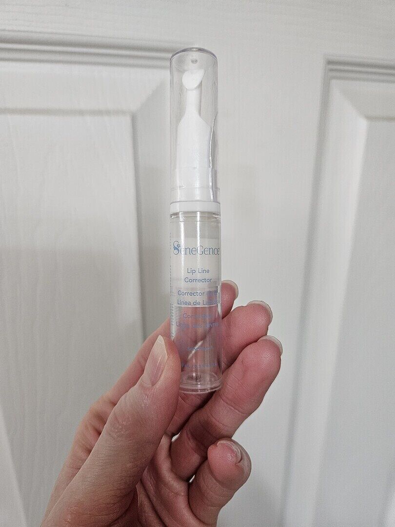 Lipsense Lips Lip Line Corrector siero contorno labbra