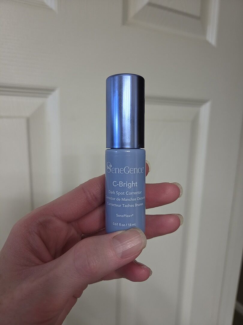 LipSense Skincare C-Bright Siero antimacchia vitamina C