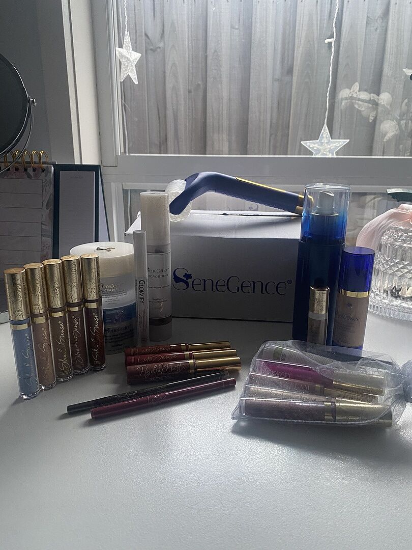 LipSense Collections Made to GLOW box rossetto gloss 6pz