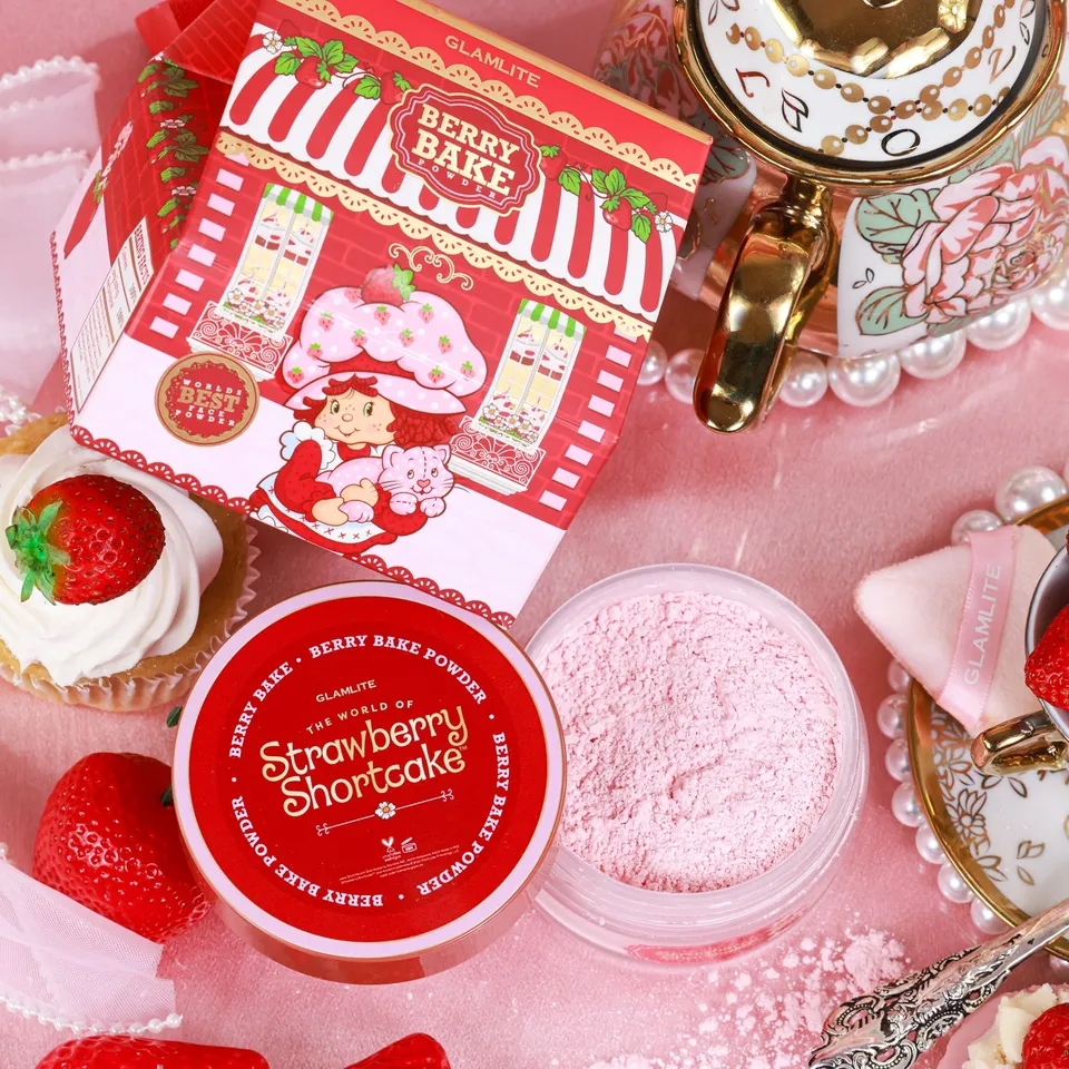 Glamlite Strawberry Shortcake cipria in polvere rosa 35g opacizzante