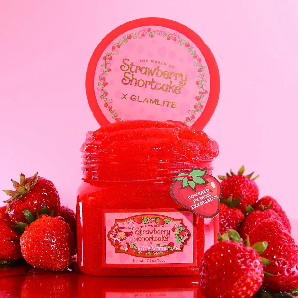 Glamlite Self-Care Essentials Strawberry Shortcake scrub corpo fragola