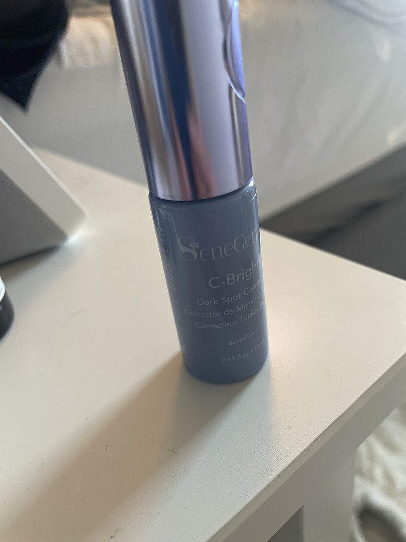 LipSense Skincare C-Bright Siero antimacchia vitamina C