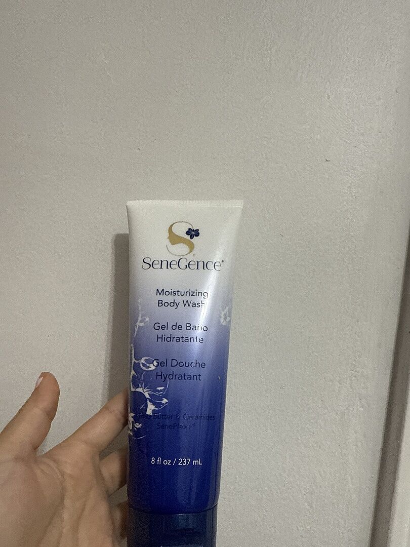 Lipsense Bath & Body Moisturizing Body Wash bagnoschiuma lavanda
