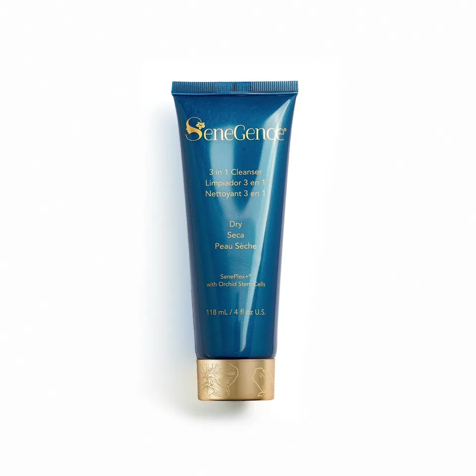 LipSense 3 in 1 Cleanser Dry detergente viso pelle secca