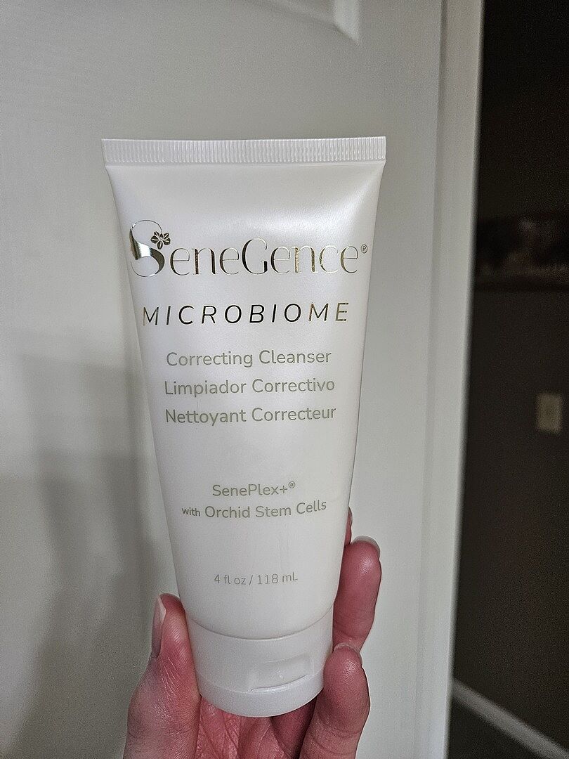 LipSense Skincare Microbiome detergente probiotici ialuronico